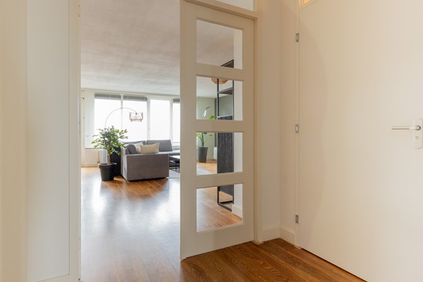 Medium property photo - Hoofdweg 1195A, 2151 MG Nieuw-Vennep